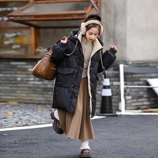 初中女生羽绒服冬季2024新款中学生女孩15岁儿童冬装大童加厚外套