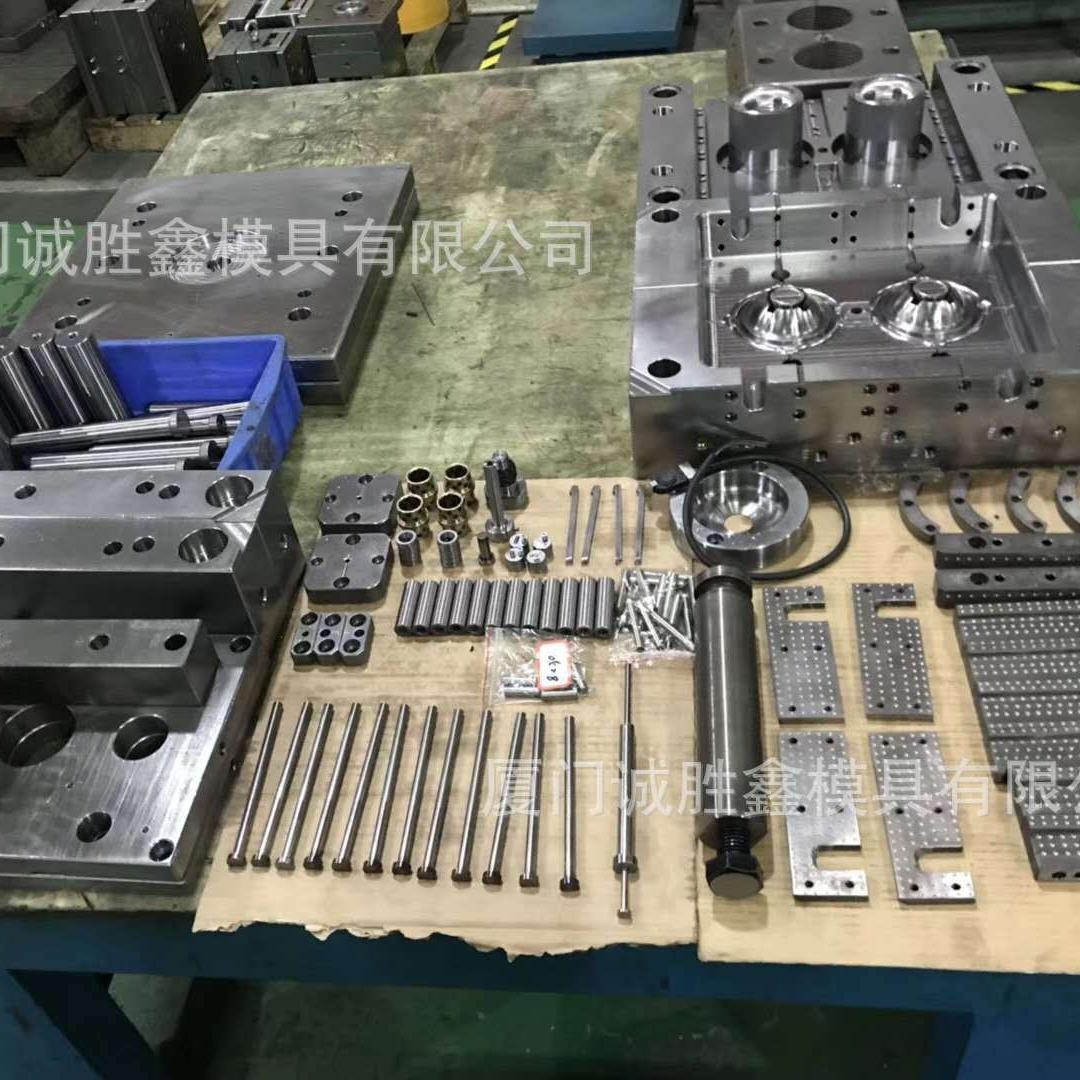 大型塑胶模具注塑 热导流模具制作 模具加工 注塑生产