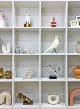 现代简约样板间客厅摆件软装饰品组合书房书柜花瓶工艺品相框摆设