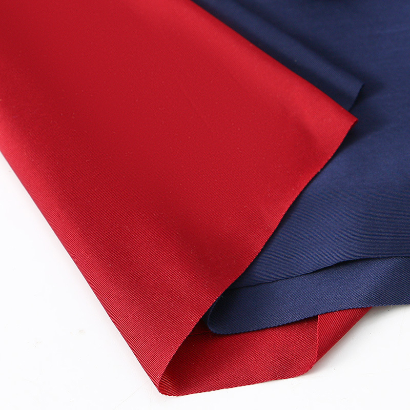 无痕三角b裤男新款冰丝低腰内裤潮男激凸枪蛋分离速干青年潮红色