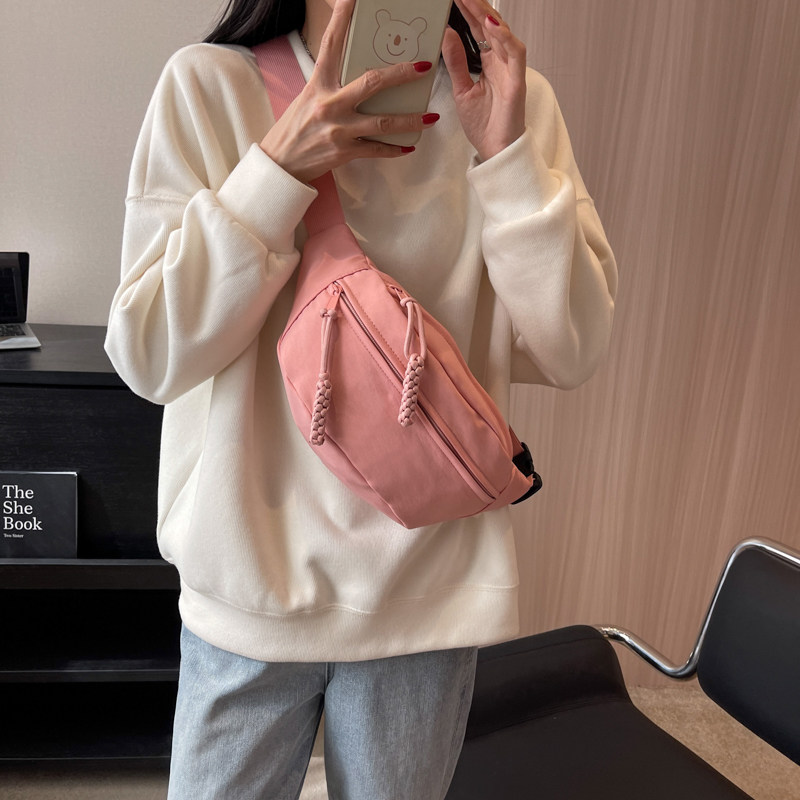 帆布小包包女2023新款简约百搭胸包大容量设计感学生小挎包腰包,箱包皮具/热销女包/男包,胸包,淘宝优惠券,粉丝福利购,淘宝优惠卷