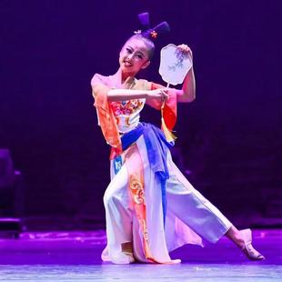豆蔻梢头古典舞演出服女儿童扇子舞原版飘逸仙气纱衣独舞小狐仙