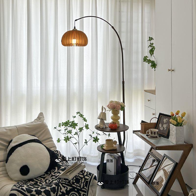 中古风客厅落地灯沙发旁置物架摆件复古书房主卧室床头柜一体台灯