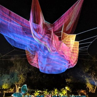 艺术创意编织彩虹吊饰空中雕塑装置园林景观公园广场绿地美陈定制