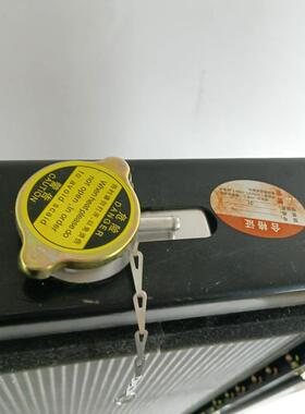 东风尖头车运煤王东风玉柴190-240马力1301F82A-010水箱散热器
