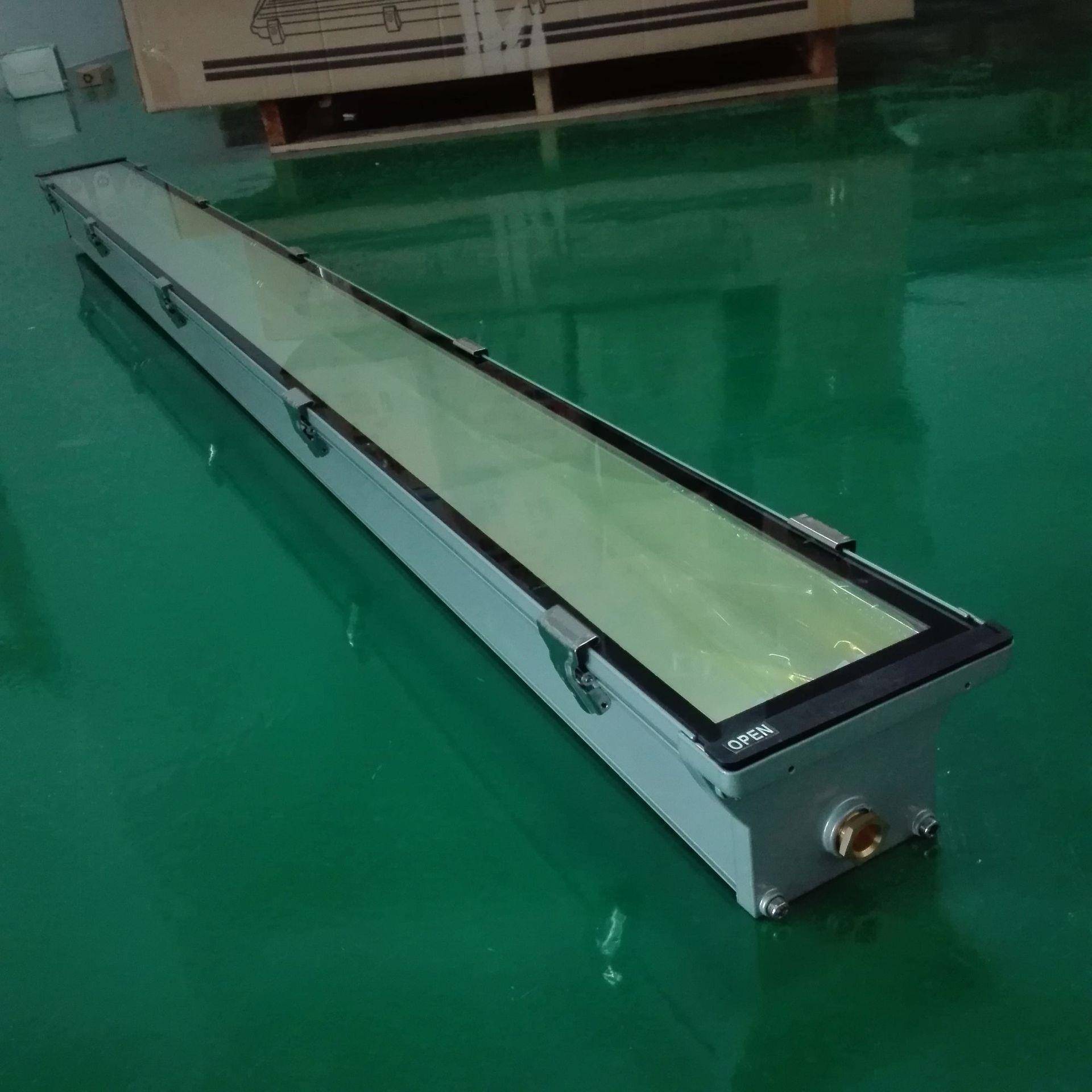 利博菱LBL-L236三防灯停车场地铁隧道专用防尘防腐铝合金三防支架