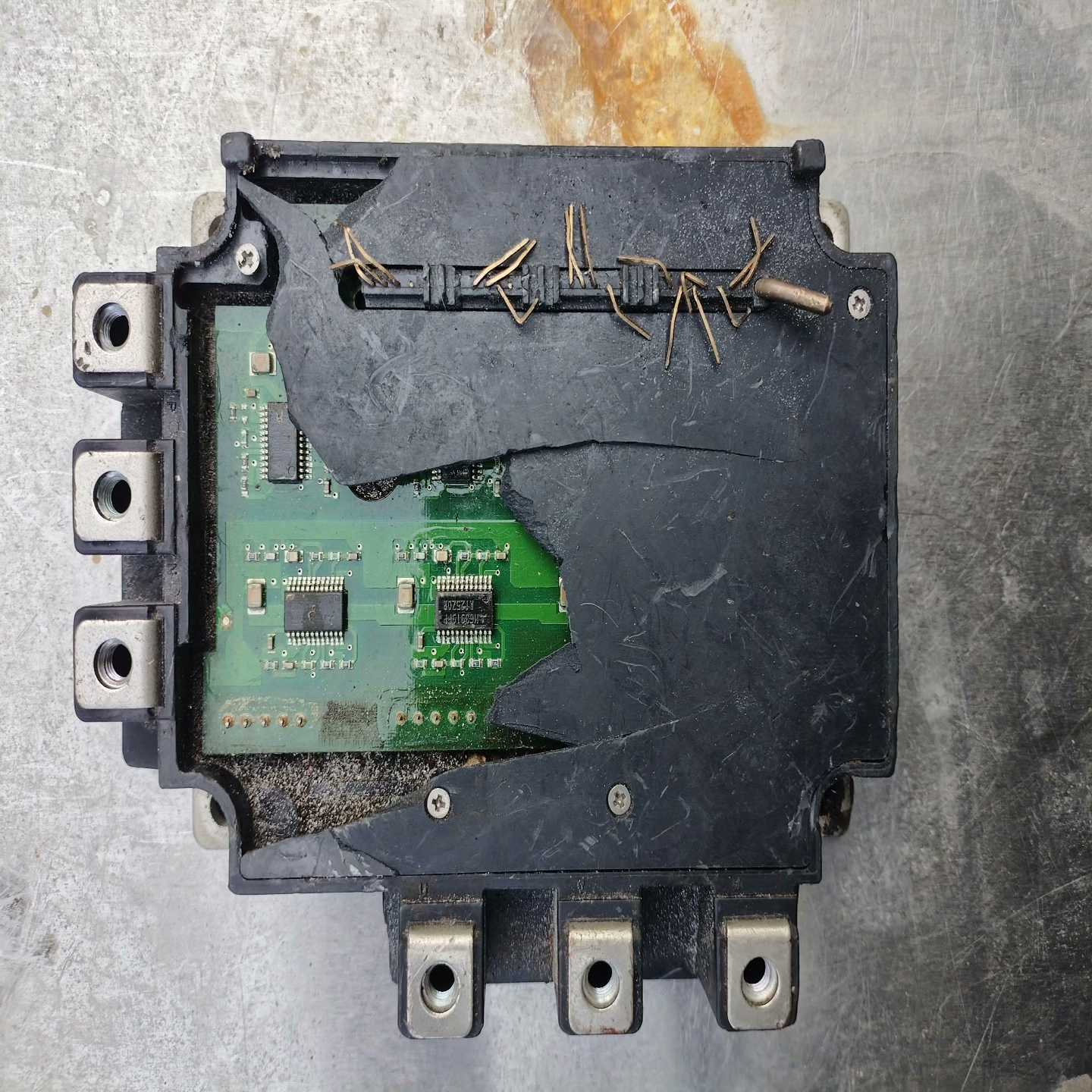 (询价)三菱模块PM100RLA120成色如图，的用的上