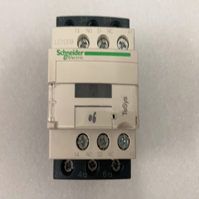询价施耐德接触器LC1D09 接触器220v线圈 成色新需要联系议价