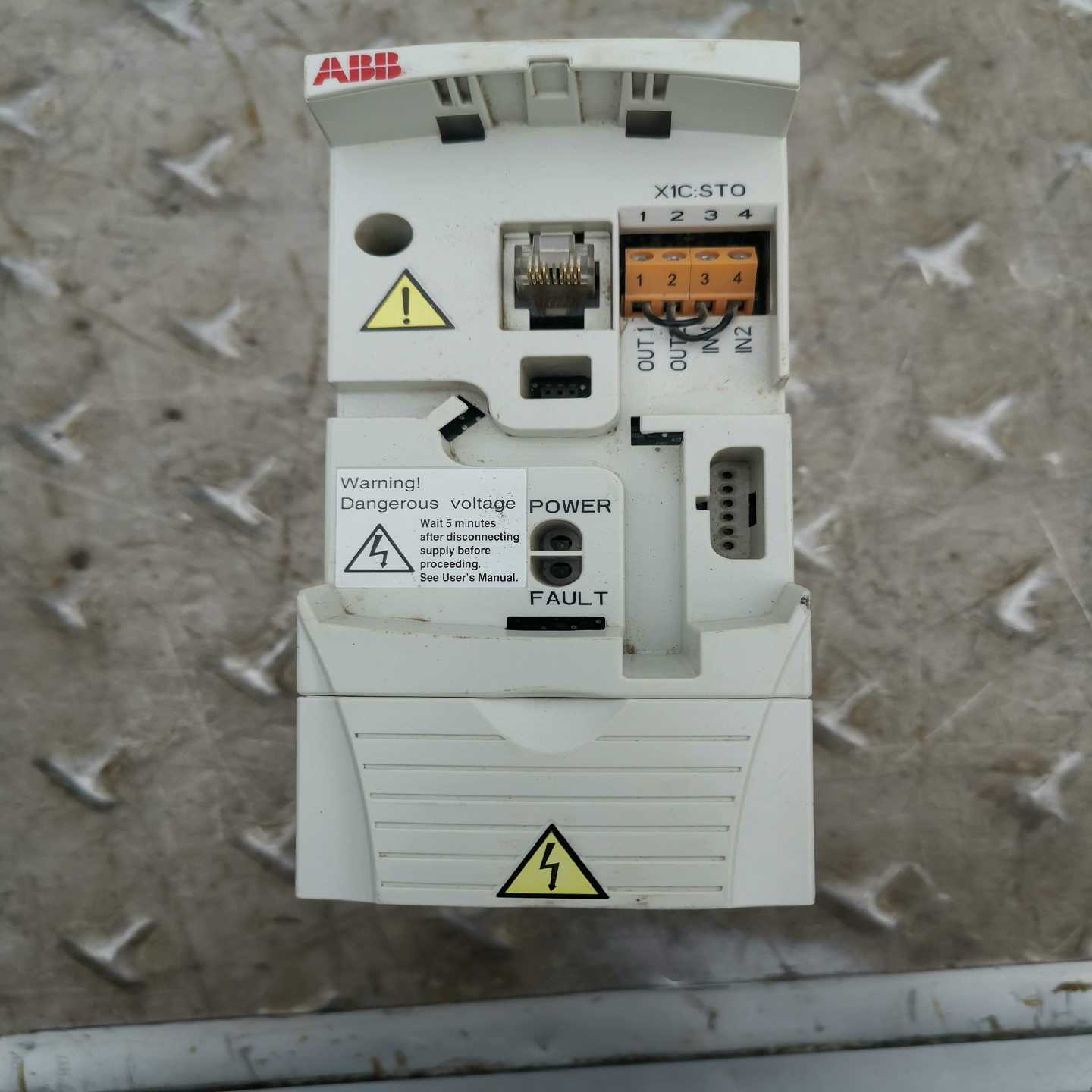 ABB355/1.5KW，功能正常，好像是没使用过的，没有安（子云设