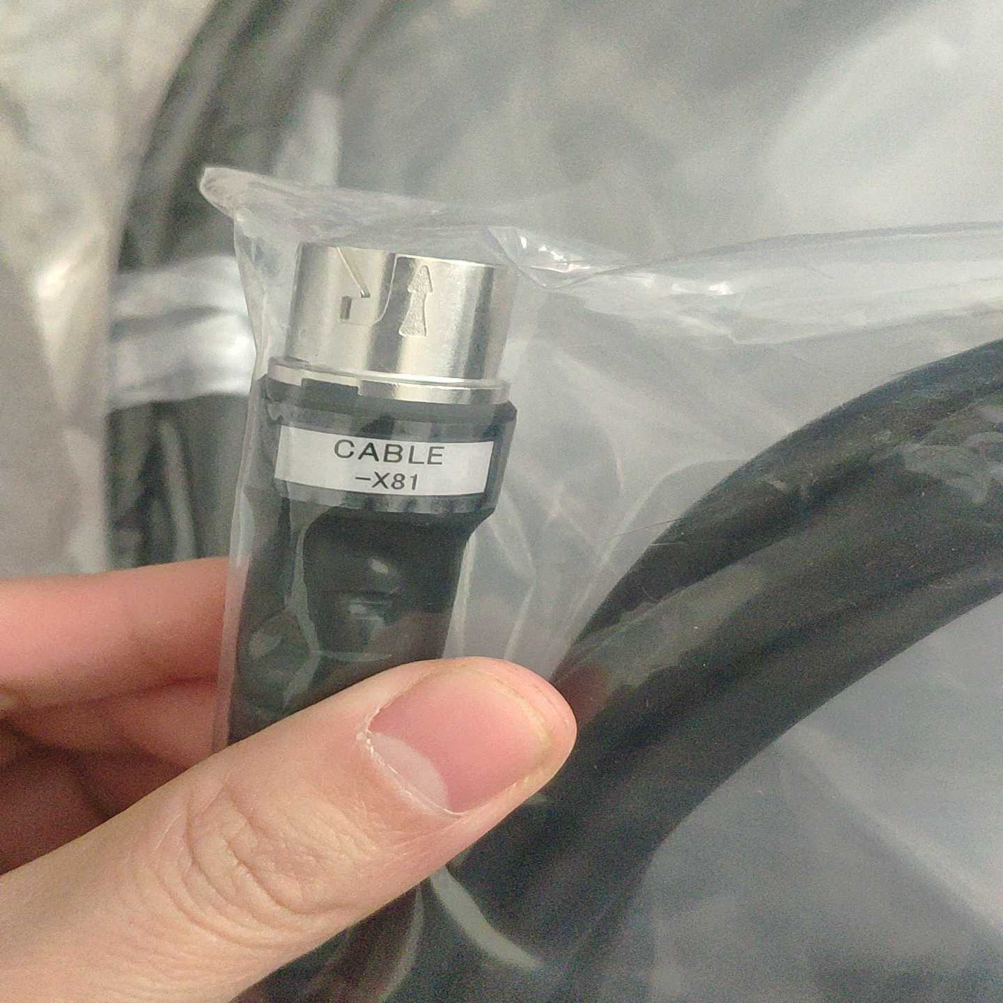 议~安川机器人YRC1000示教器延长线,一根,线缆。四