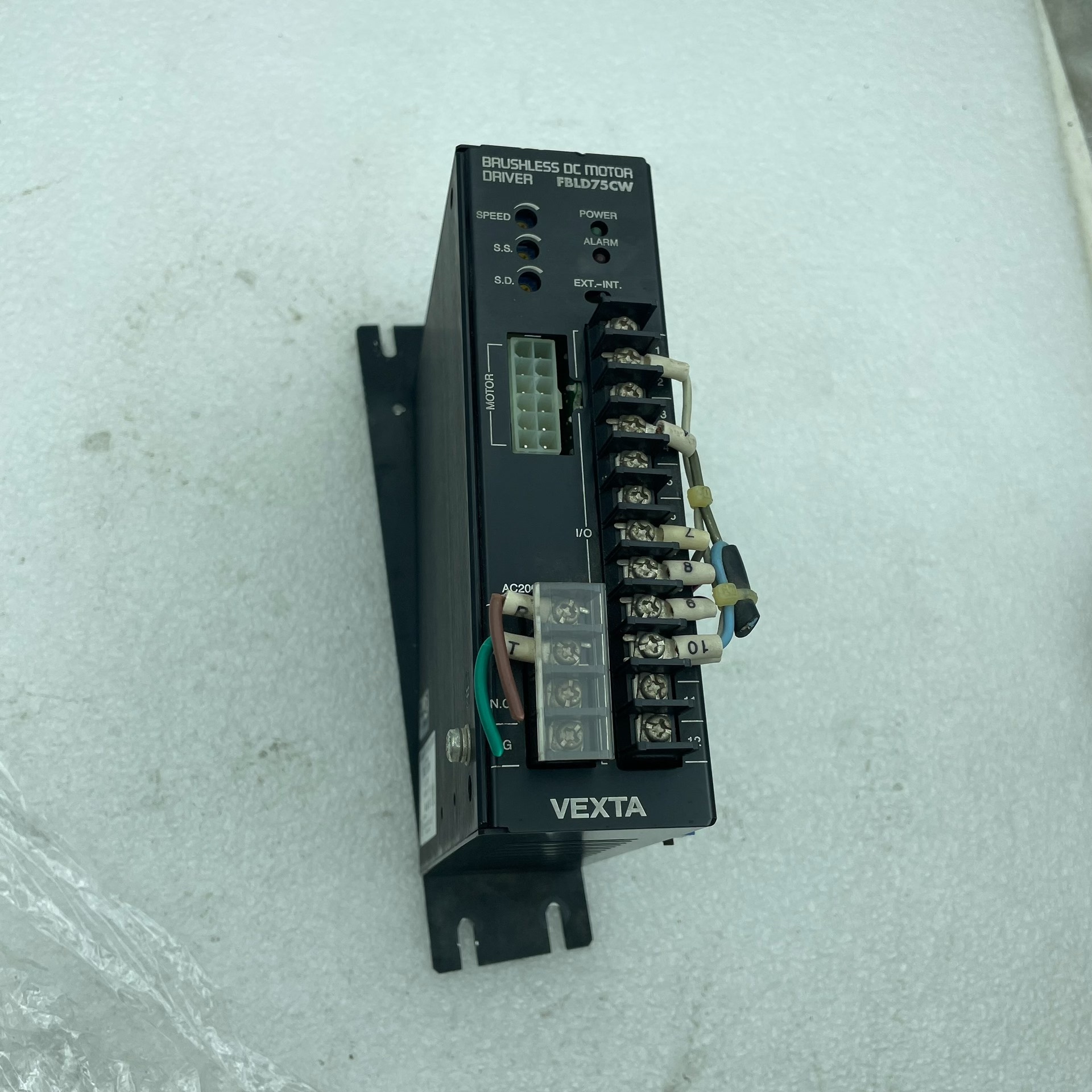 询价~东方电机 FBLM575W-GFB +减速机GFB5G30