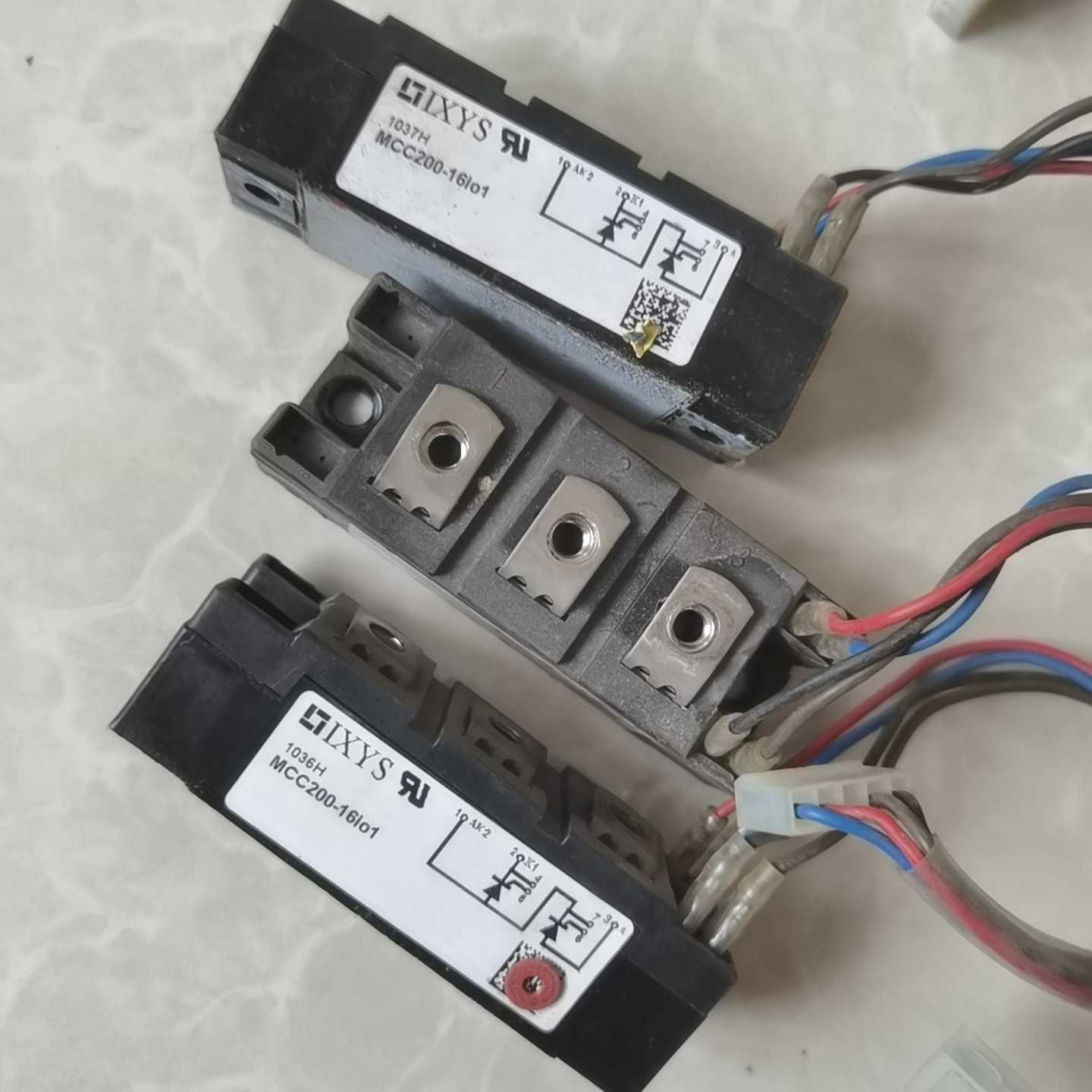 (询价)MCC200一16i01，1036H，三个一共。。