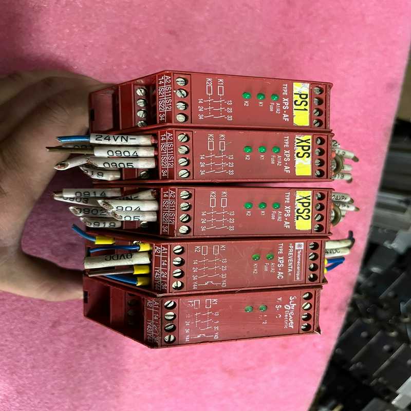 议价施耐德TeLemecanique安全继电器XPSAF5130
