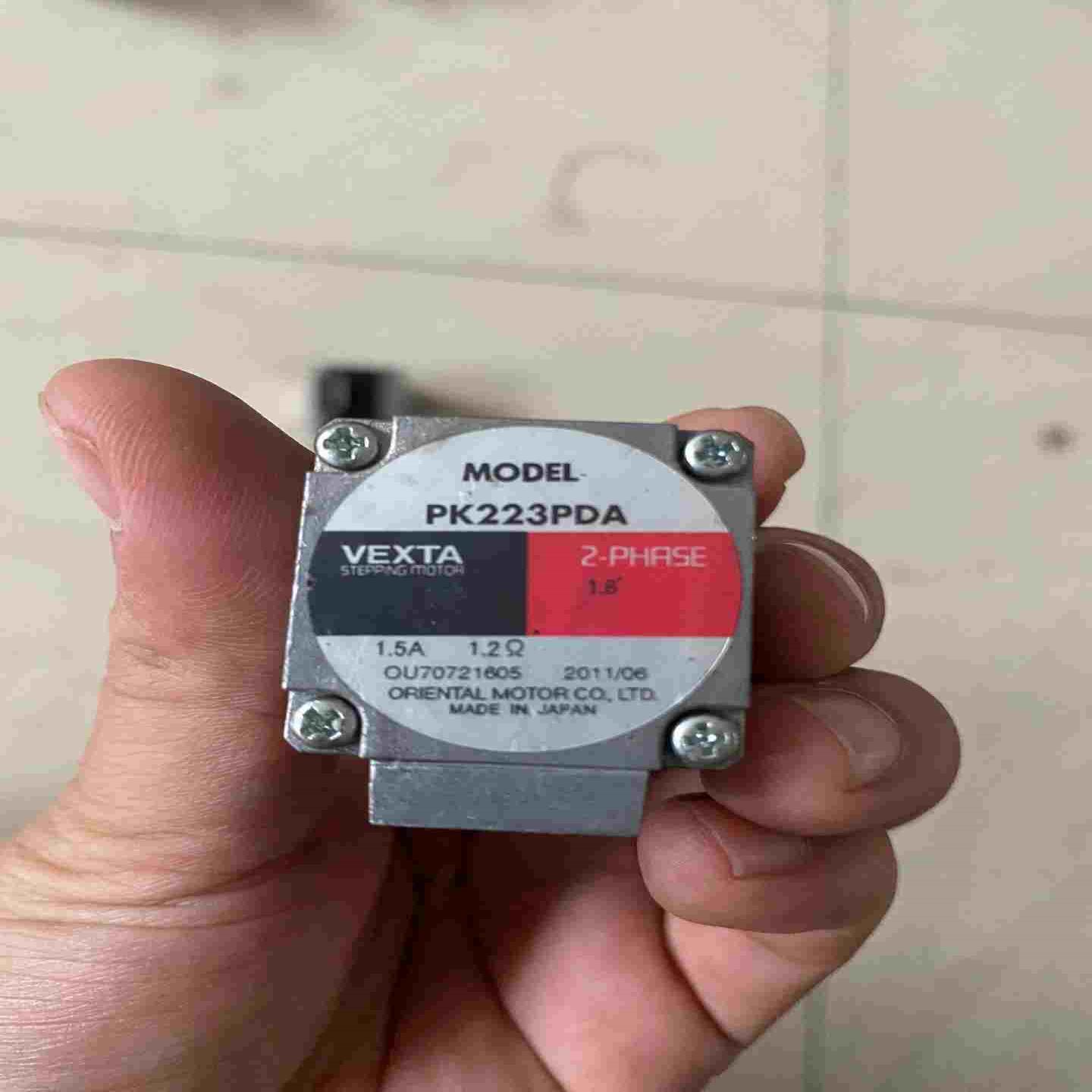 议~VEXTA东方电机 PK223PDA 有10个  6