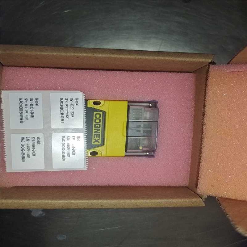 (询价)康耐视DM72SX-0110读码器，全新，需要的议价