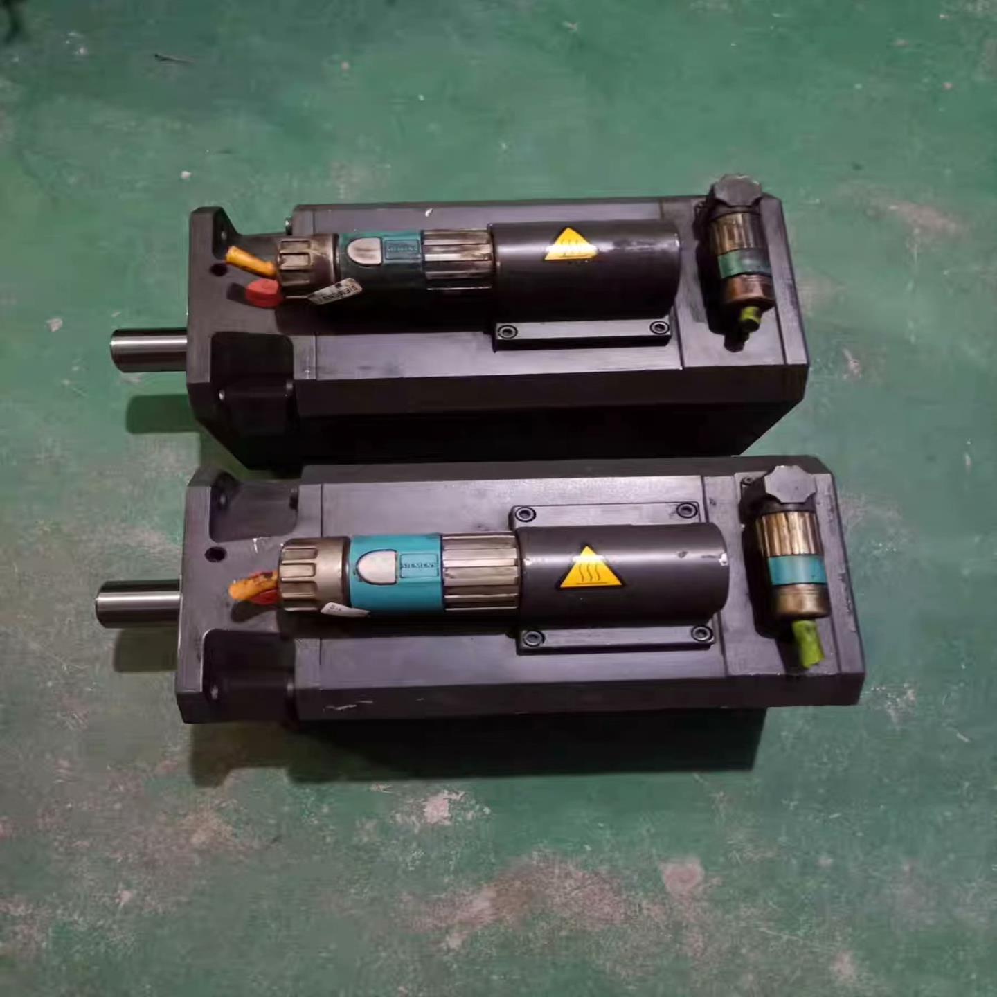 SIEMENS 西门子伺服电机 1FT6084-1AH71-~议价