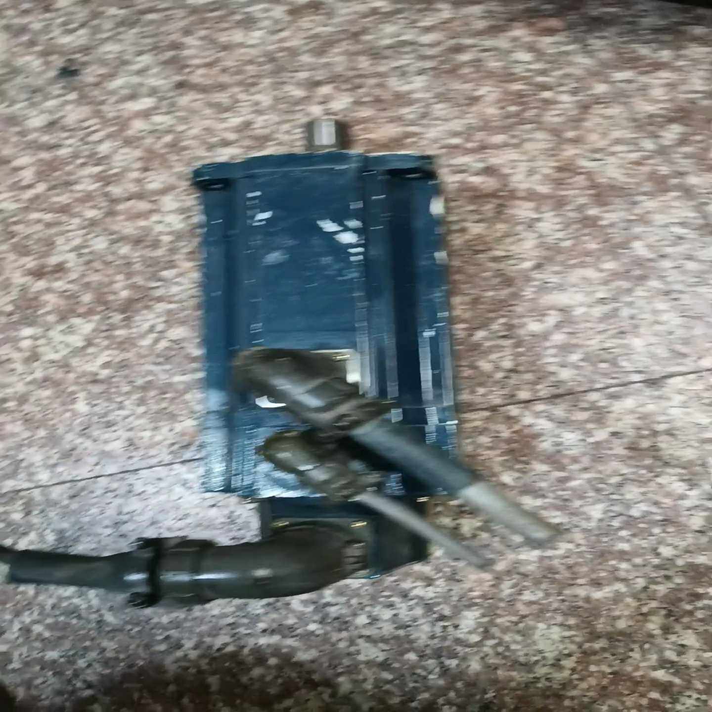 椿本伺服电机AC SERVO MOTOR 0.75kw ~询价