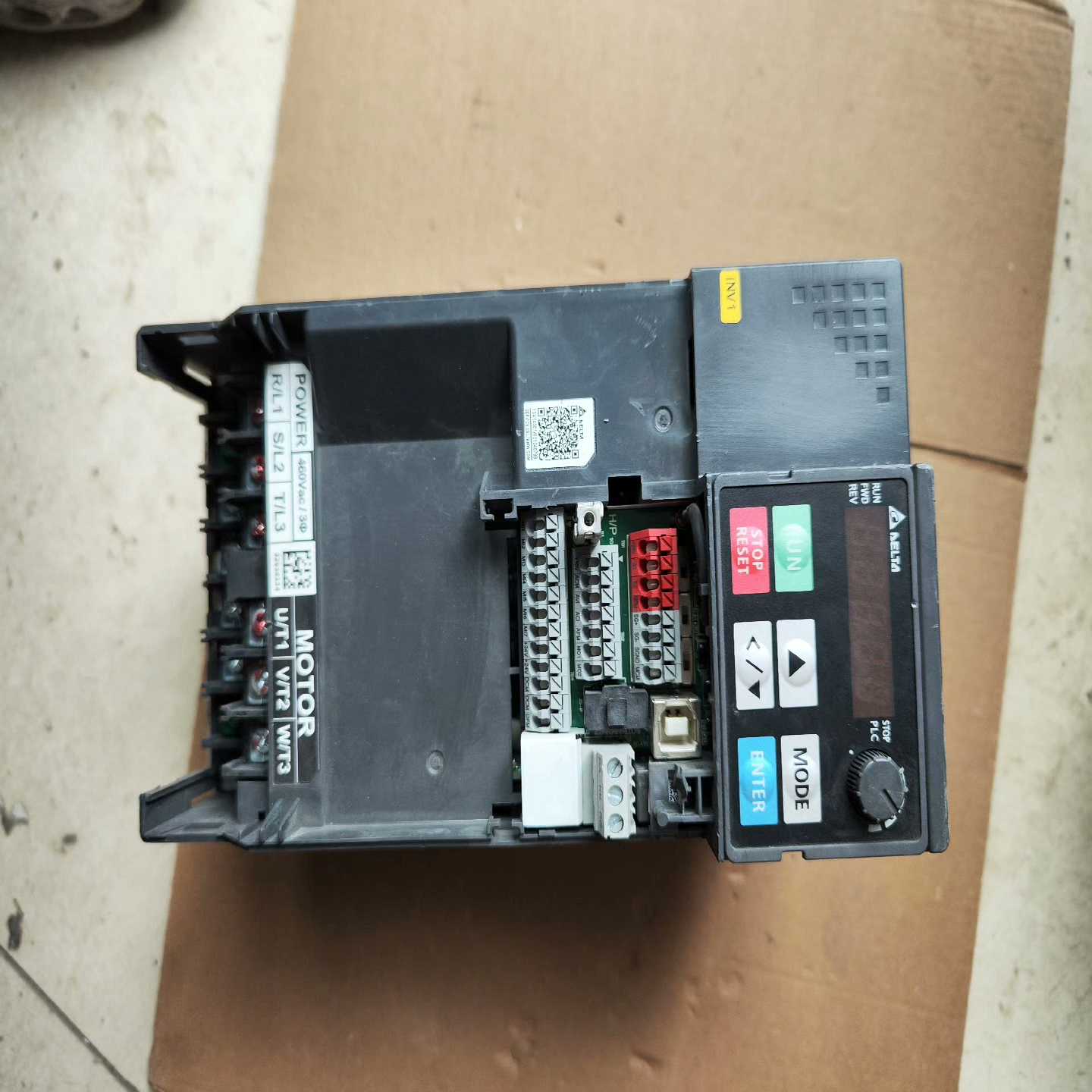 （明明电子）台达VFD13AMS43ANSAA变频器5.5KW 外观实物