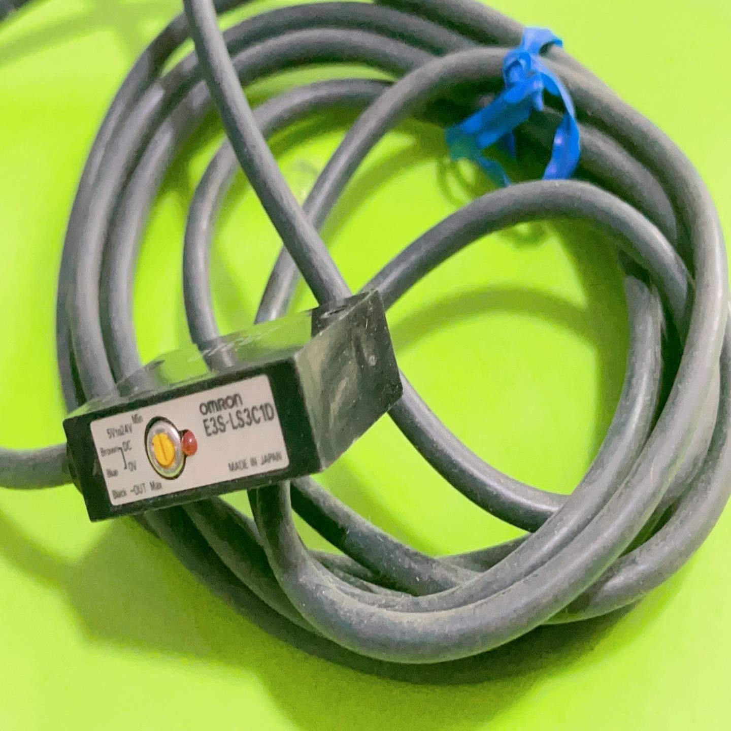 线光电开关E3S-LS3C1D成色如图询价