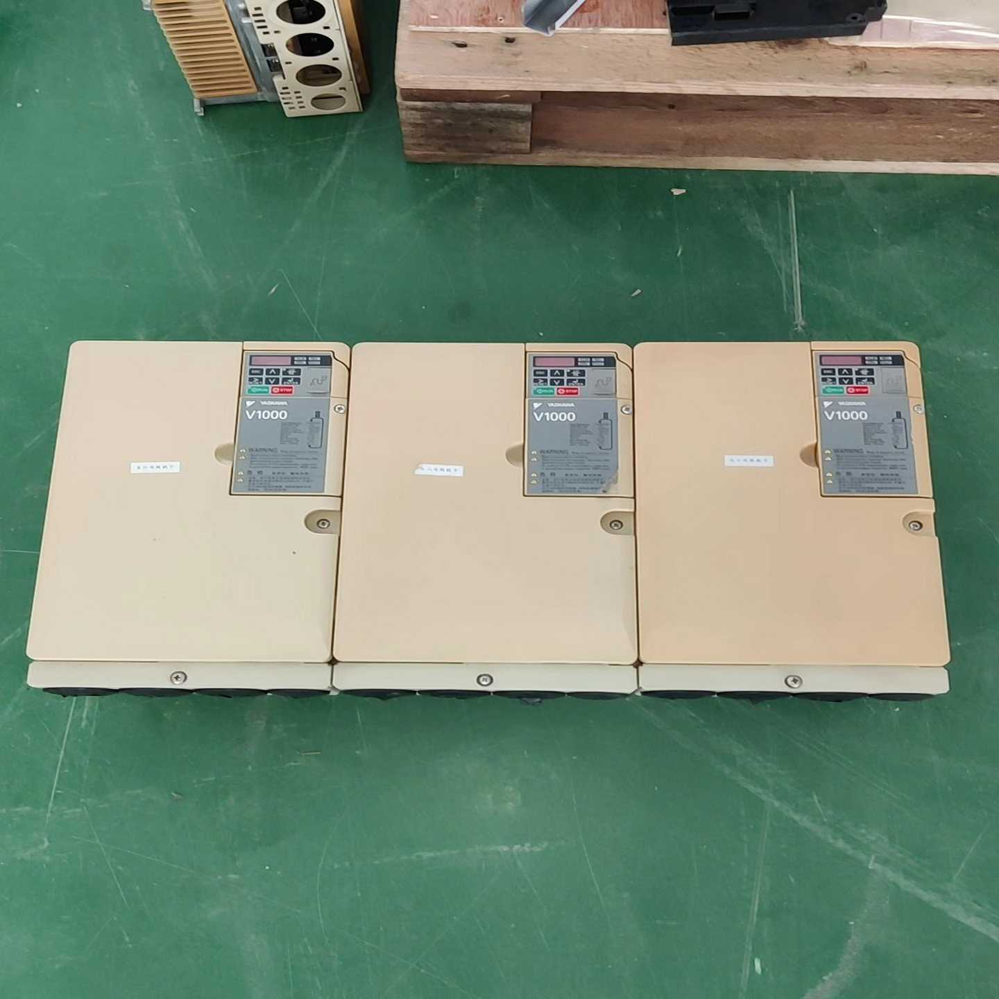 议价~V1000变频器CIMR-VB4A0031FBA，11K