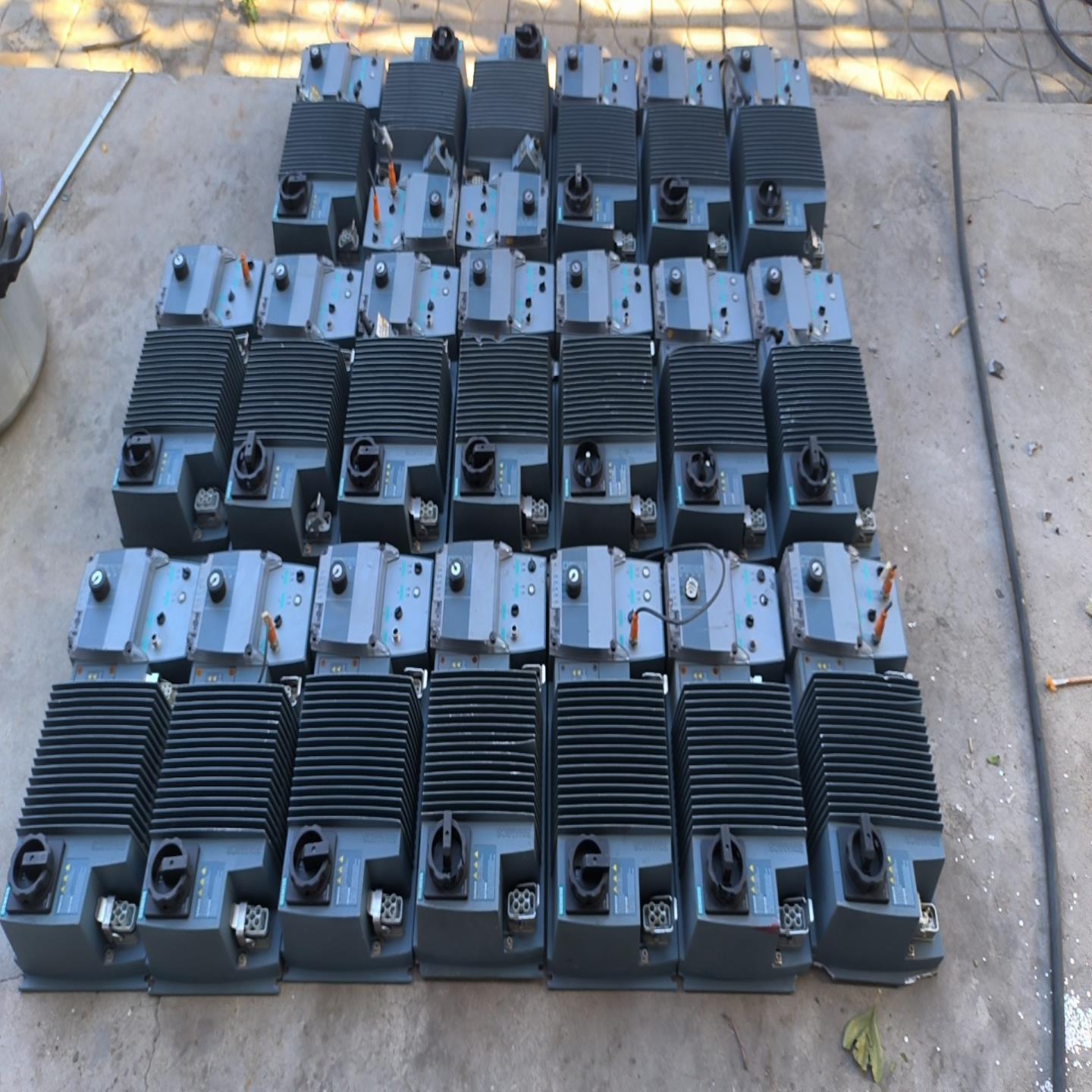 G110D 变频器6SL3511-1PE23-0AM0~询价