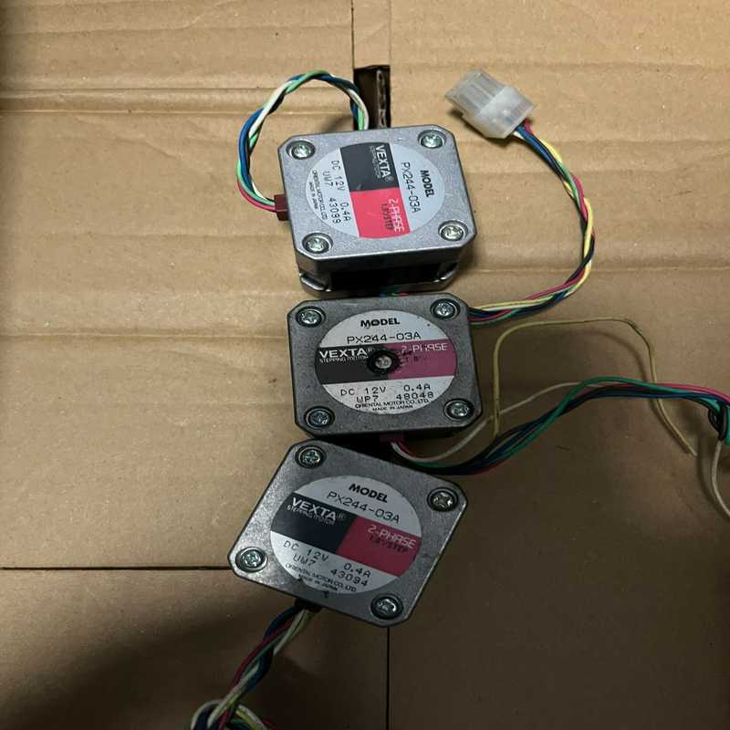 询价东方VEXTA步进电机PX244-03ADC12V有3个功