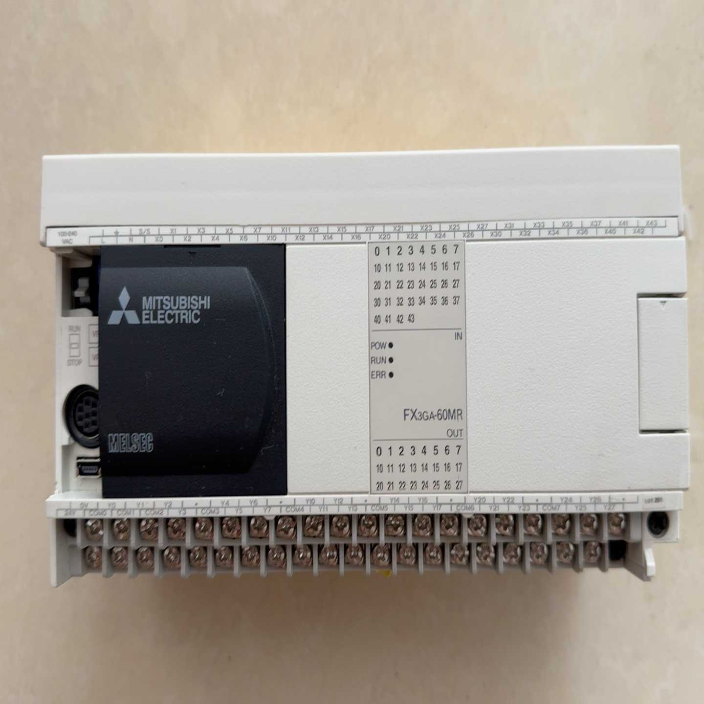 三菱PLC型号FX3ga-60MR{议价}
