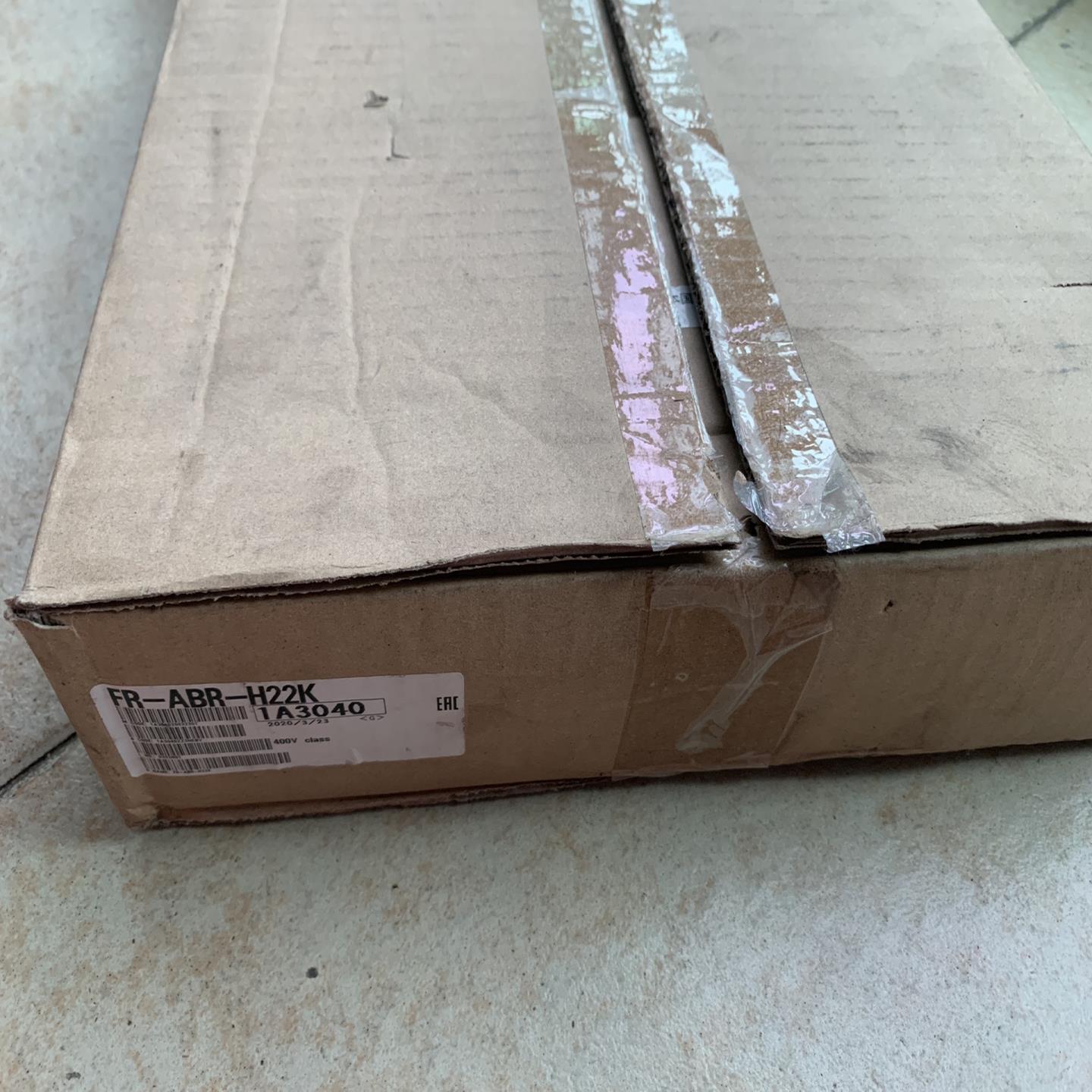 库存三菱制动电阻，型号：FR-ABR-H22K，仅开包装~议价