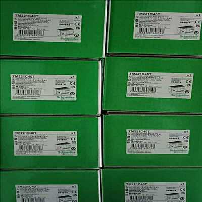 议~施耐德PLC模块TM221C40R/TM221C40T 全新