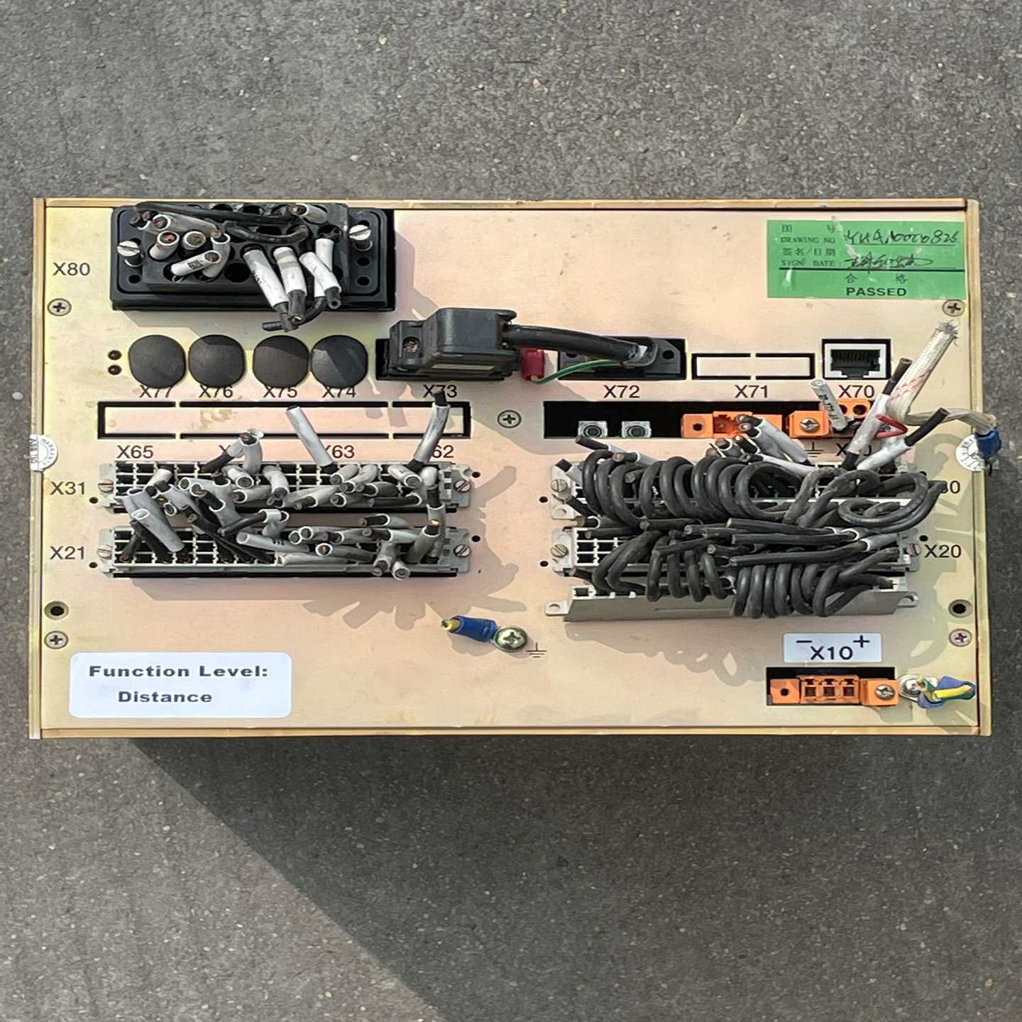 ABB控制器 1VCF752000 ，。（开胡商行）