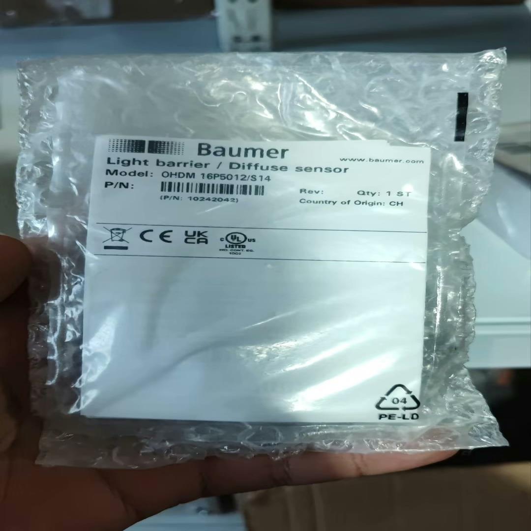 瑞士BAUMER堡盟传感器OHDM16P5012/S14询价