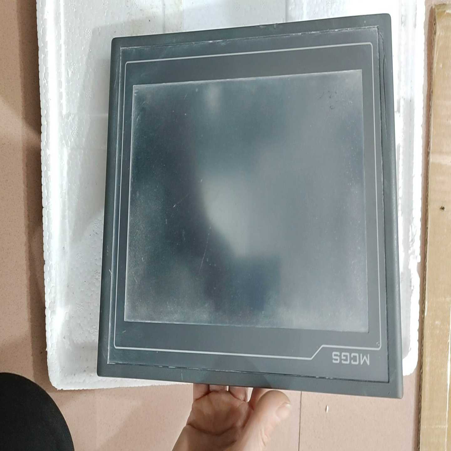 (询价)昆仑通态TPC1062KX触摸屏，带网口USB接口，