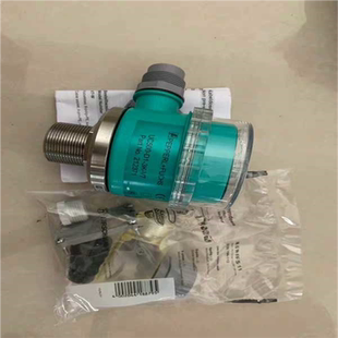 V7进 议价 倍加福超声波液位监测传感器UC500