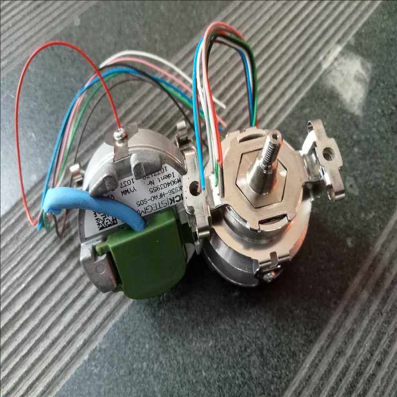 西克编码器SKS36-HFAO-S05二手拆机功能正常实物图（崽载电子）