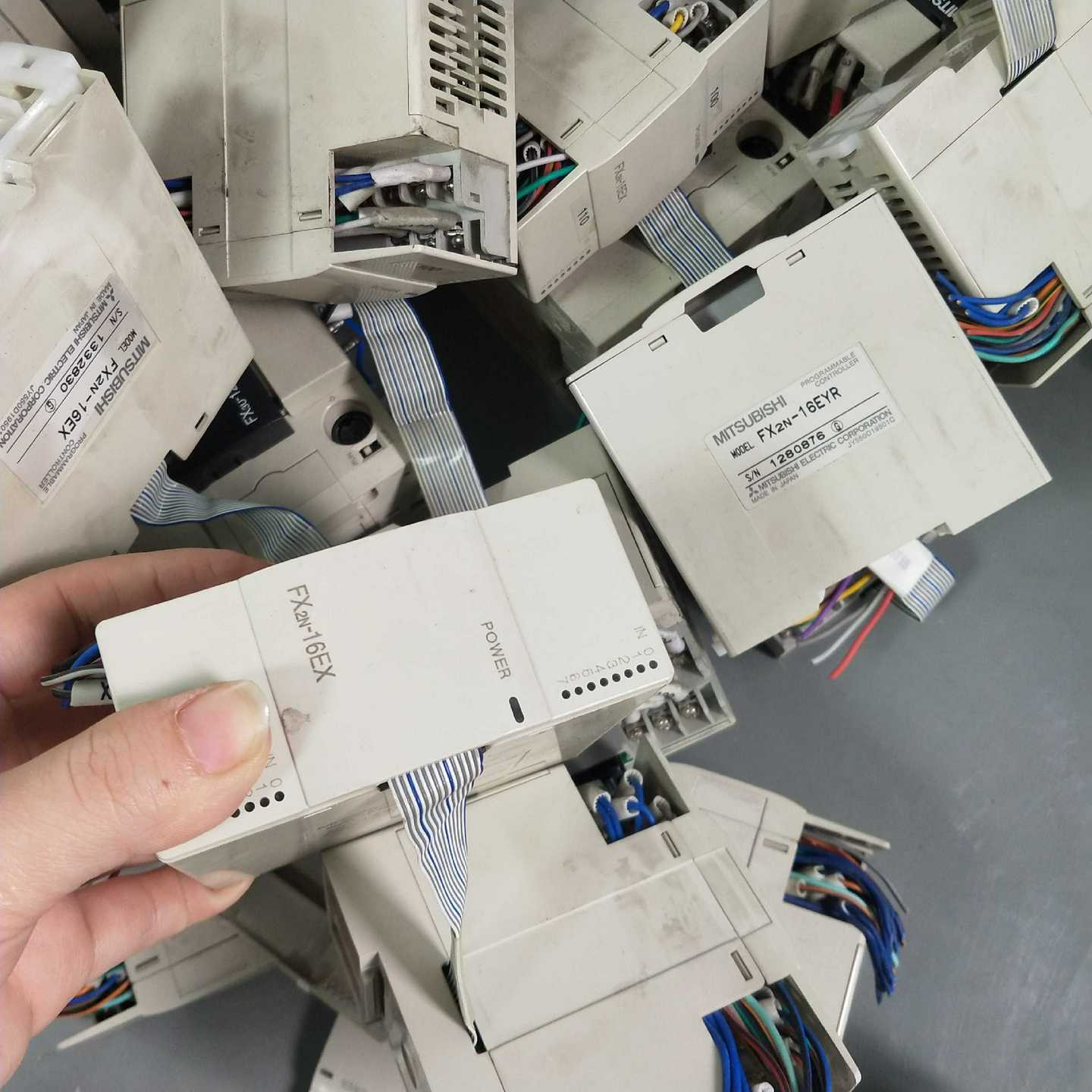 原装正品三菱16点输入输出扩展模块fx2n－16exfx2n－16需询价