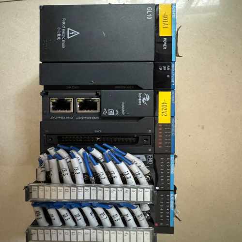 汇川AM401-CPU1608TP一套成色新，询价