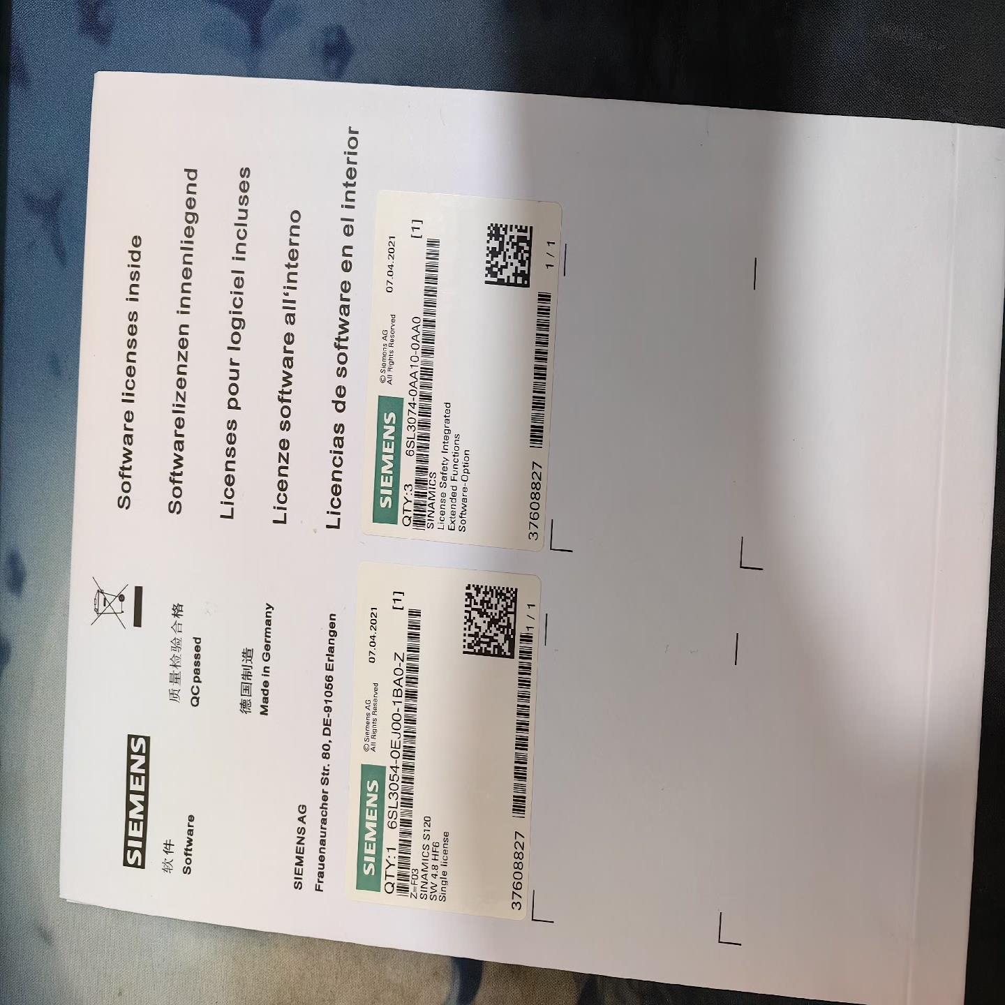6SL3054-0EJ00-1BA0-Z F01 F02 F(电子设备)