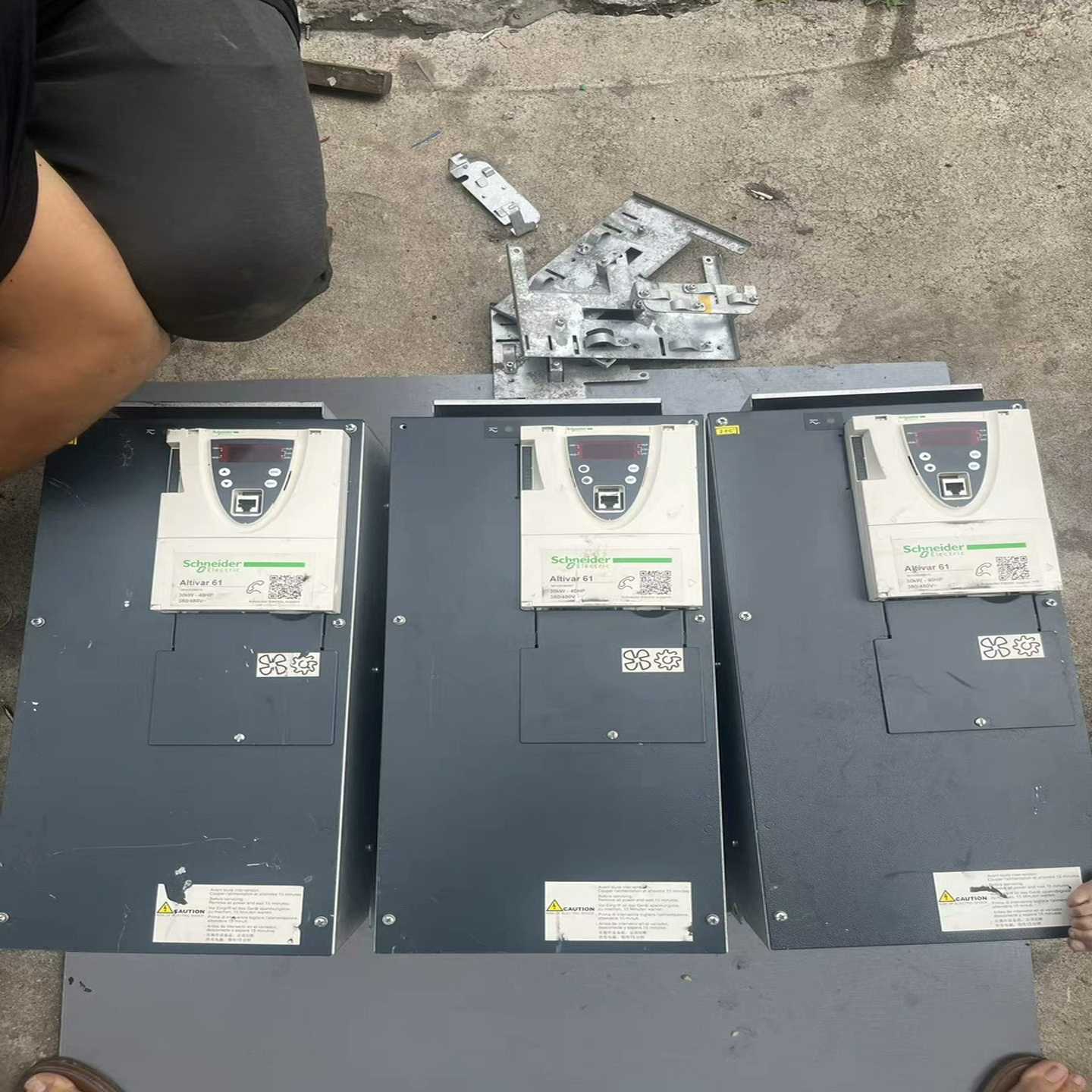 (询价)变频器30KW 型号ATV61HD30N4Z