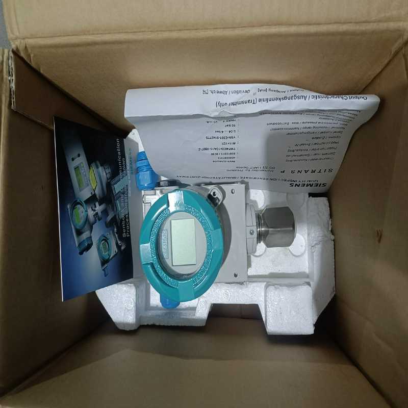 议~变送器7MF4033-1CA10  未用，实物图，