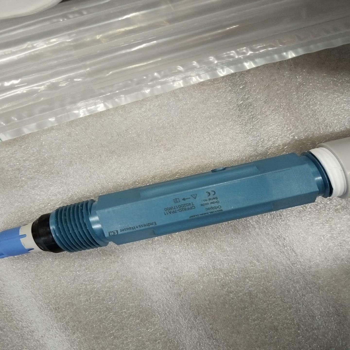 询价全新e+h电极 型号：cpf82d-7pa11议价