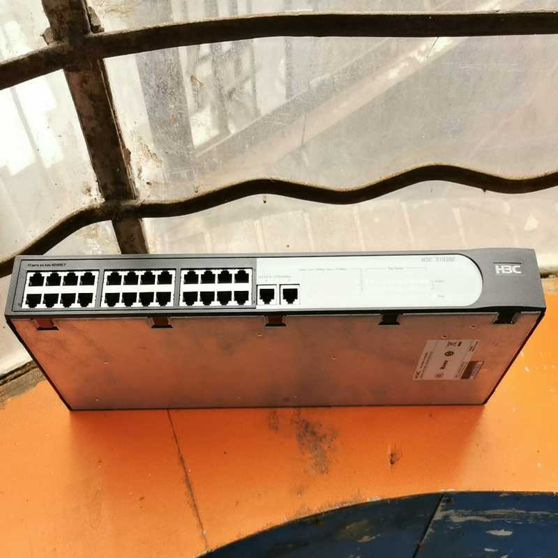询价~H3C S1026E 以太网交换机，2千兆口24百兆口