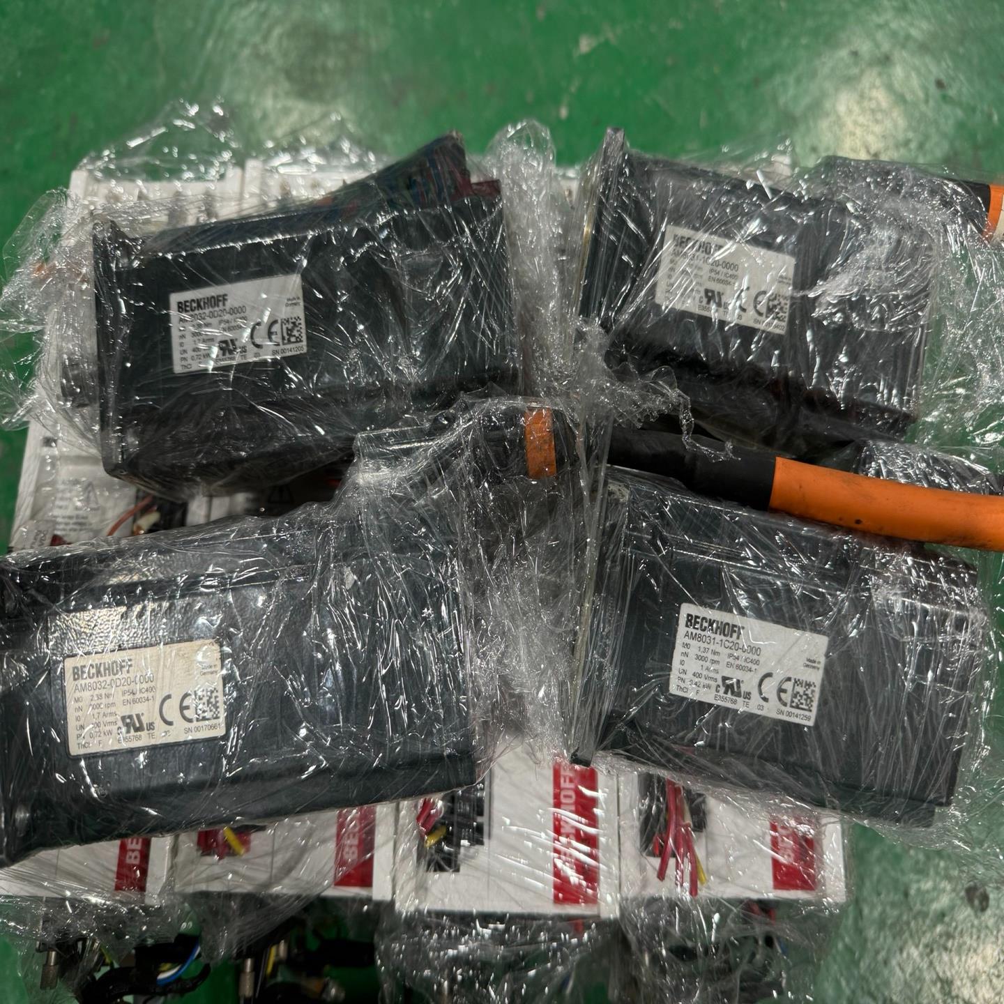 议价倍福电机am8032-0d20-0000，am8031-1c