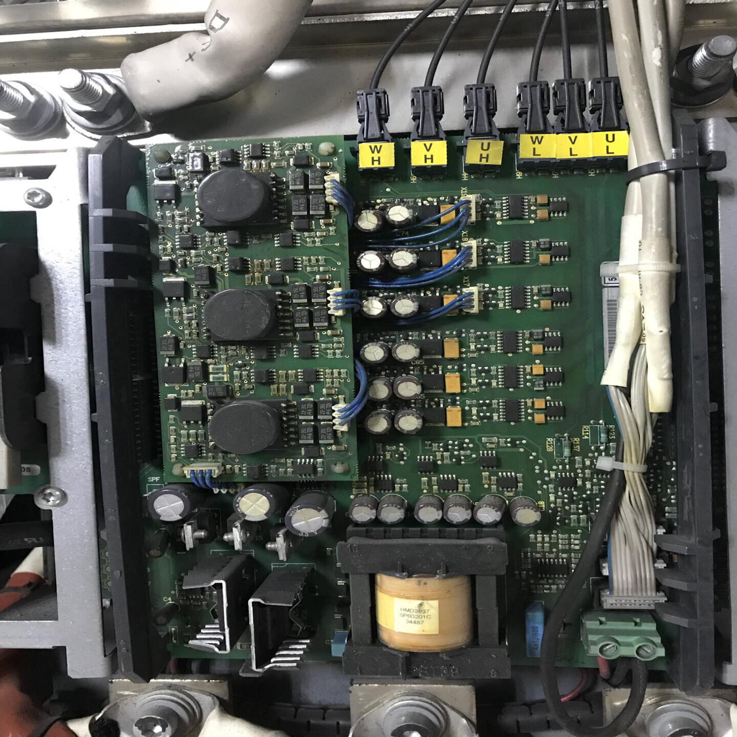 询~AB变频器700S大功率用电源驱动板PC00487G功能测试