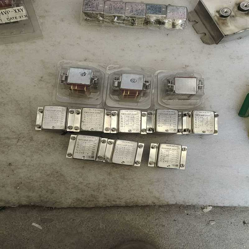 FD670-H4VP-ZUVW，8个，3个带塑料包装~询价