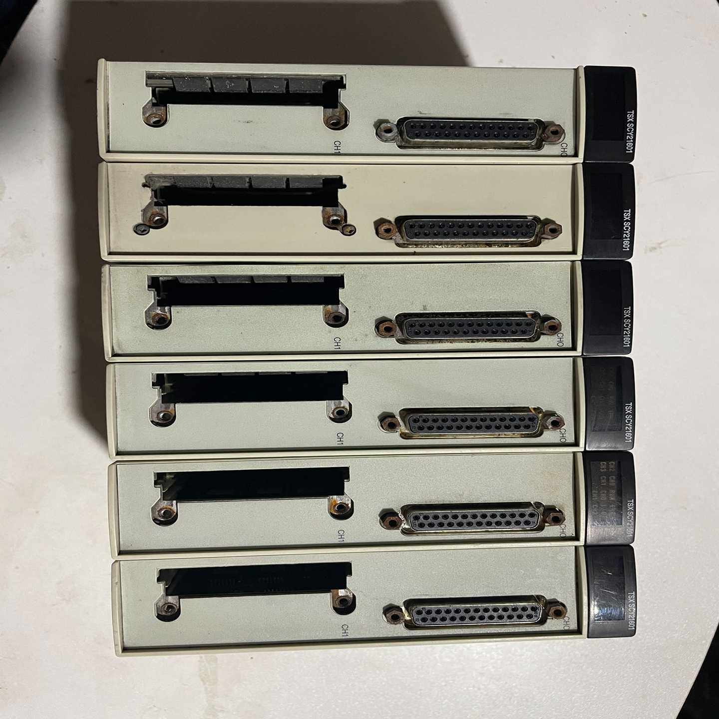 询价~施耐德PLC模块、TSXSCY21601、实物图、层色自定义