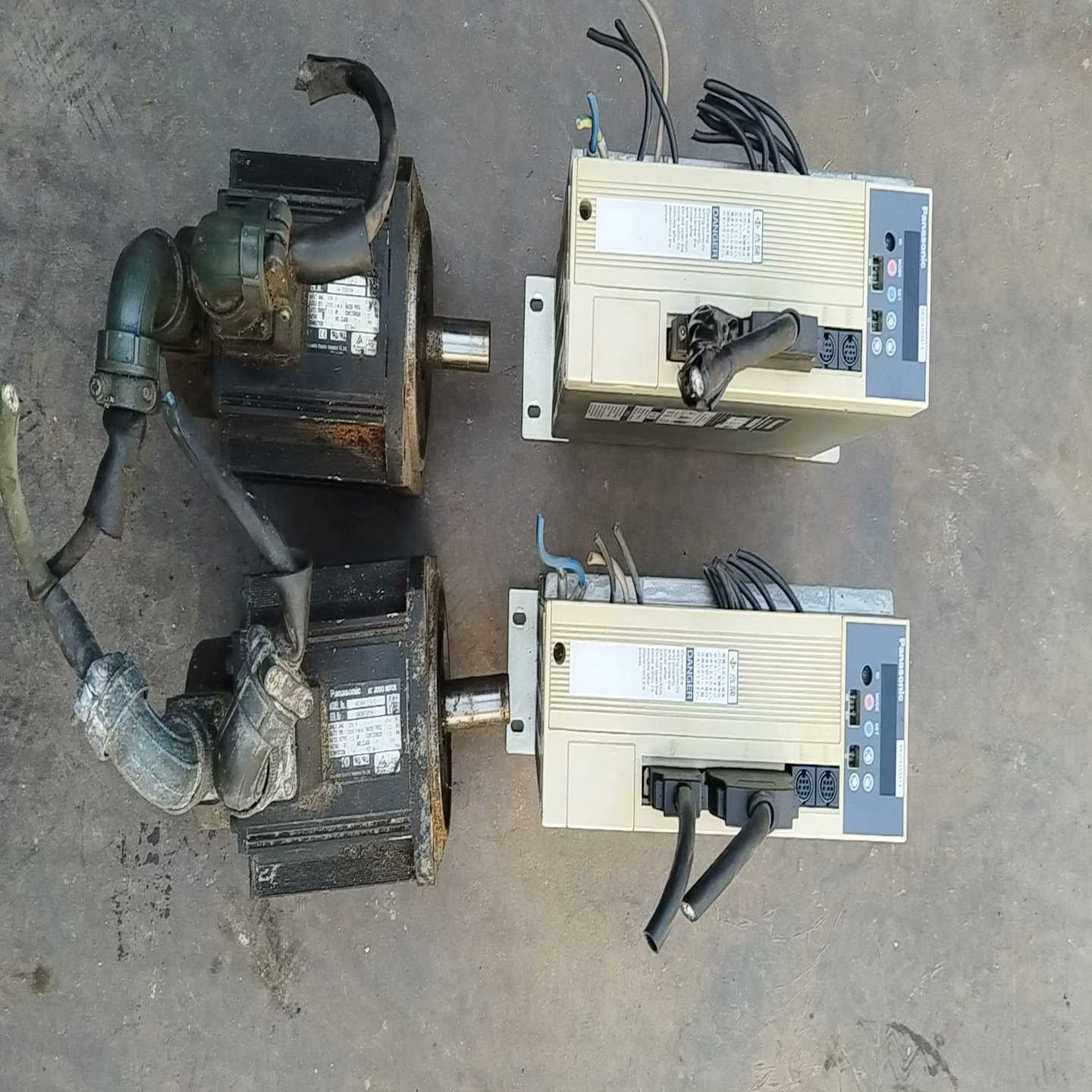 松下驱动器MDDA153A1A电机MDMA152A1C拆机两--议价商品