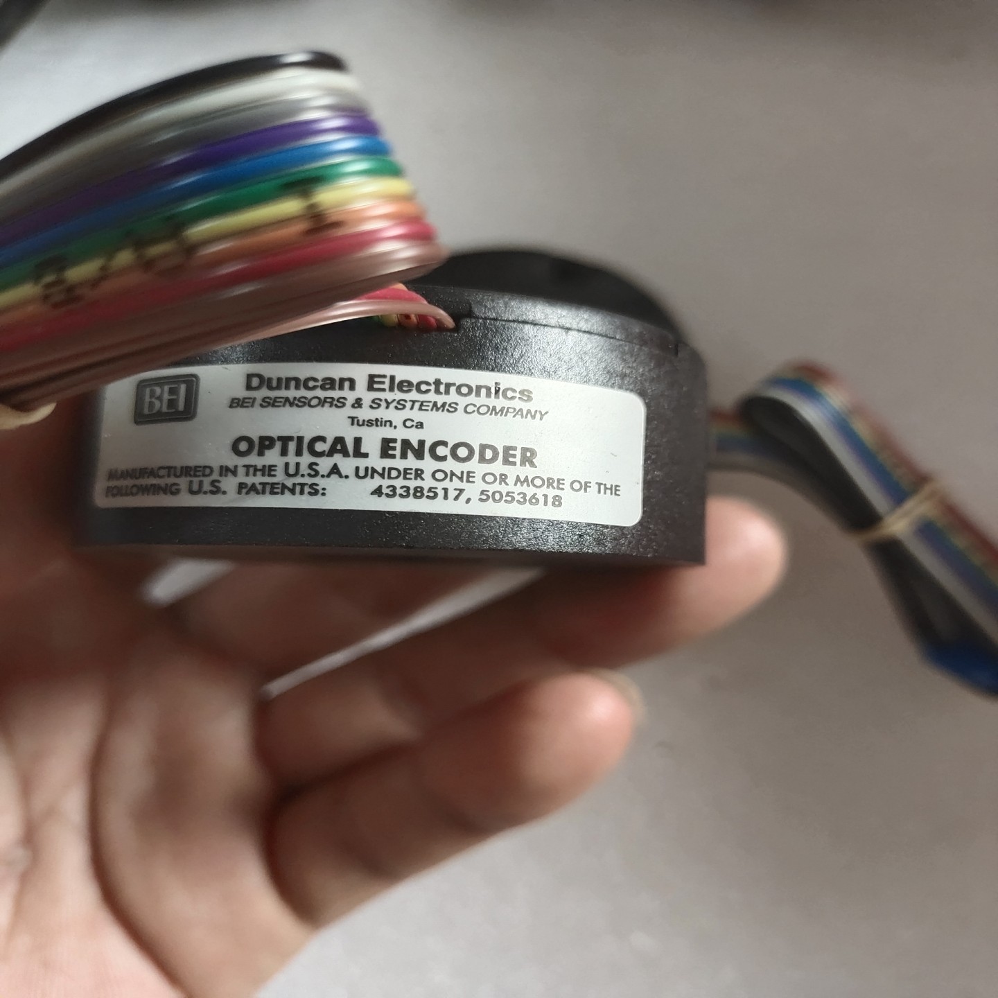 BEI编码器MX21-558，未使用过，功能正常，图片实~询价