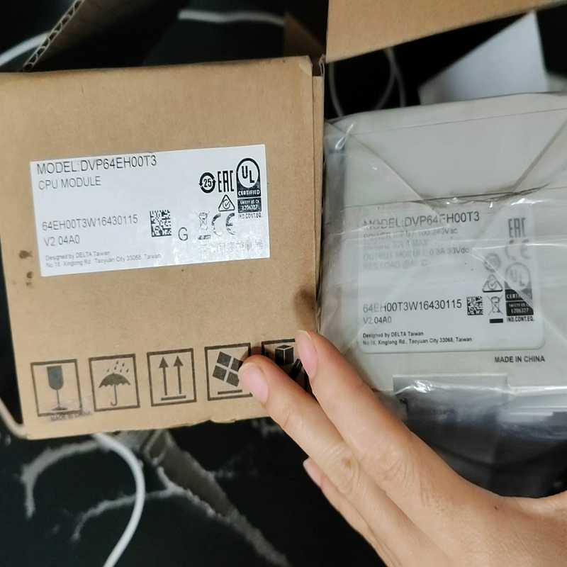 议~台达PLC，DVP64EH00T3，实图拍摄，一