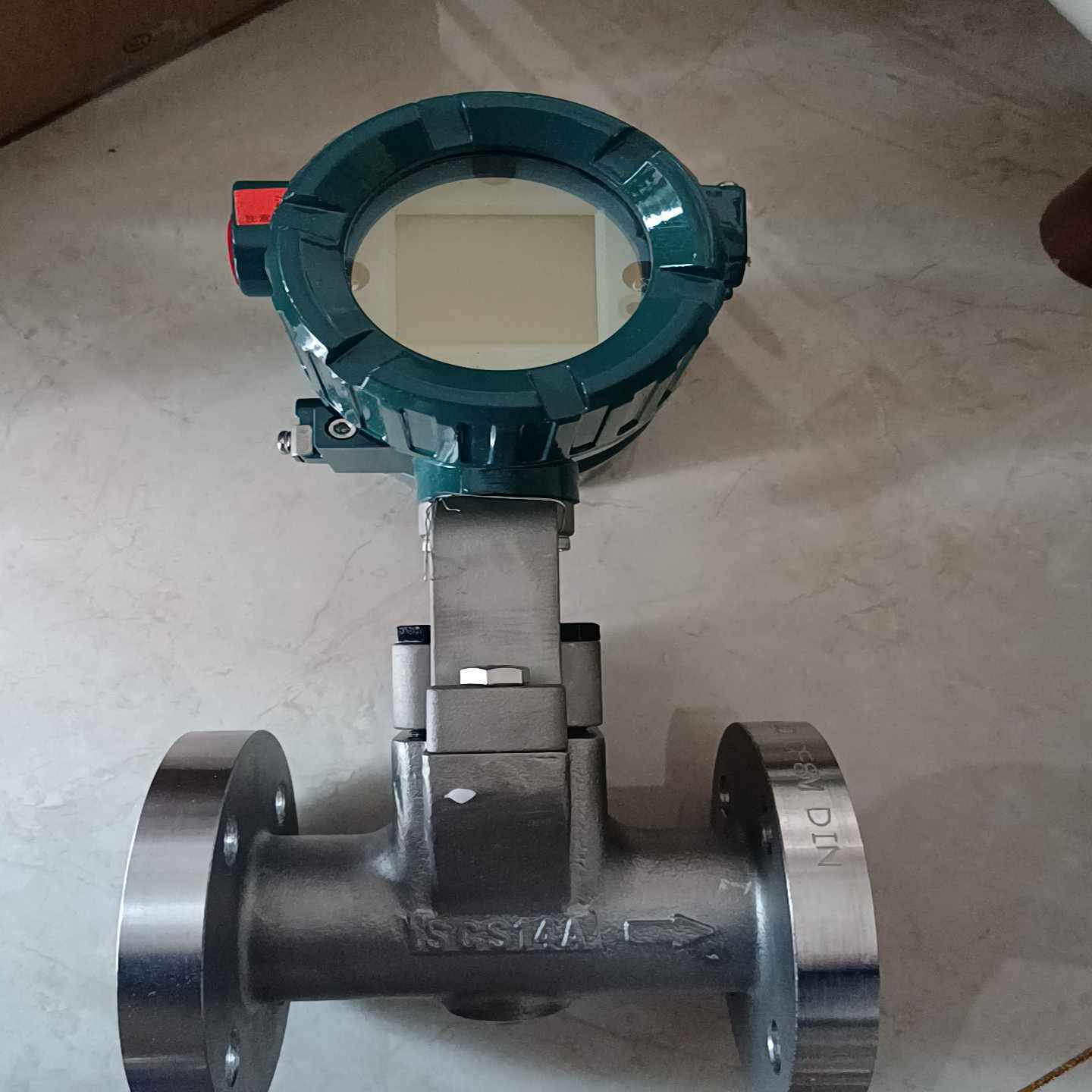 横河流量计涡街法兰型dn25，pn40新机现货一台--议价商品