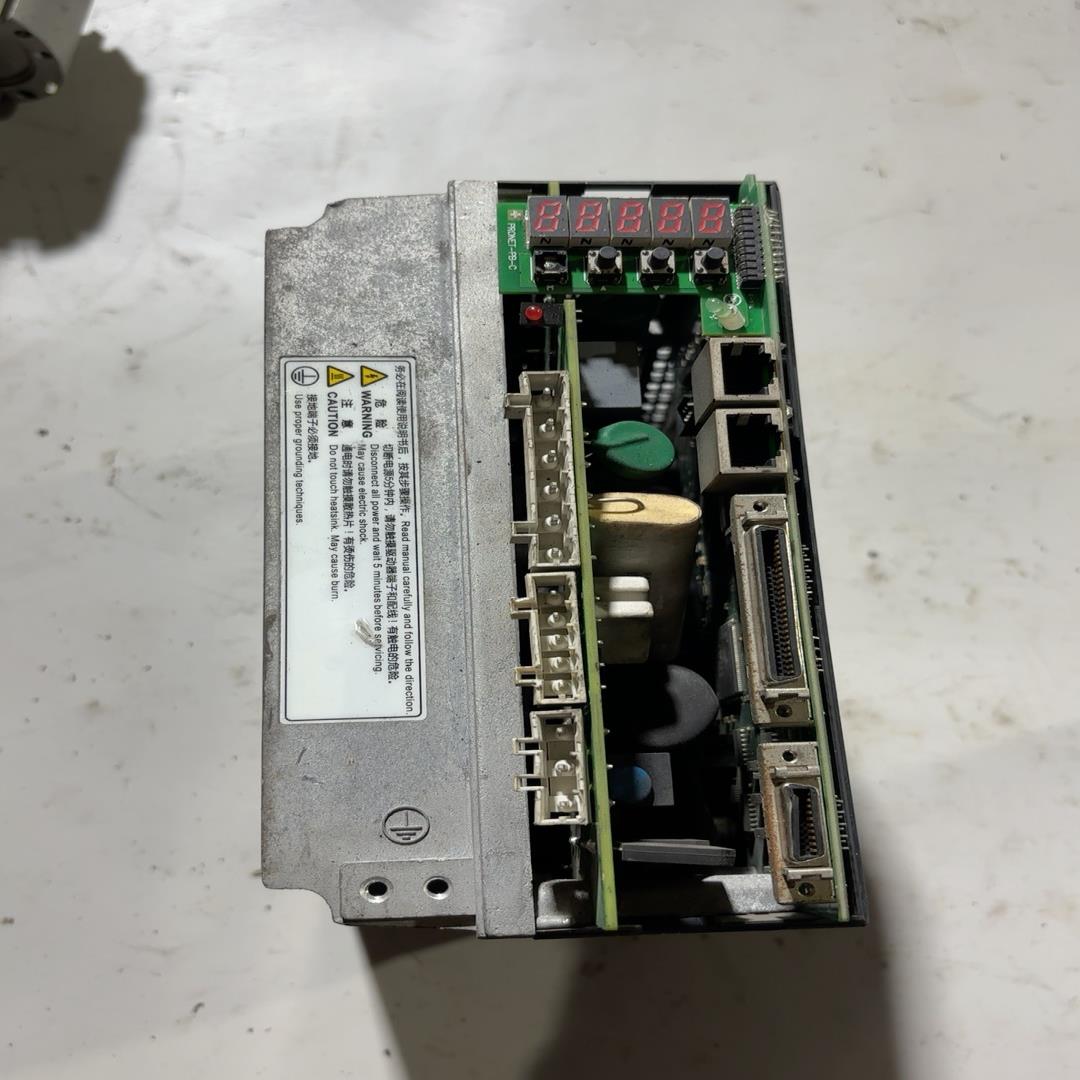 出售埃斯顿伺服驱动器PR0NET-E-20D。设备为三相交流--议价商品